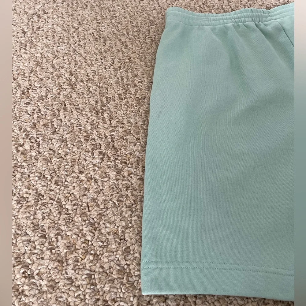 Lacoste Men’s Regular Fit Fleece Shorts – Aqua | Size Large | 8” Inseam - Picture 12 of 16